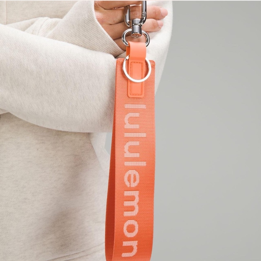 Lululemon Never Lost Keychain In Coral Kiss / Wisp Yellow